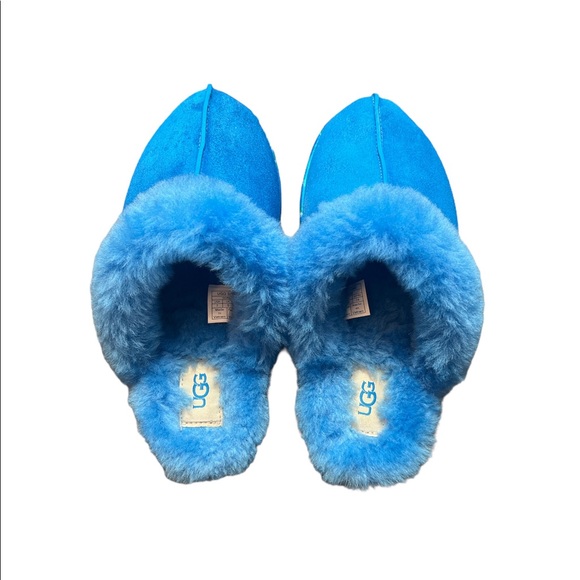 UGG Shoes - UGG Scuffette Blue Floral Slippers